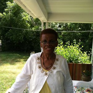 Meet your Posher, Earline